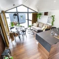 Domek-kwiecien-11-scaled_1024x1024.webp